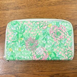 Lilly Pulitzer Floral Zip Wallet in Pastel Green and Pink